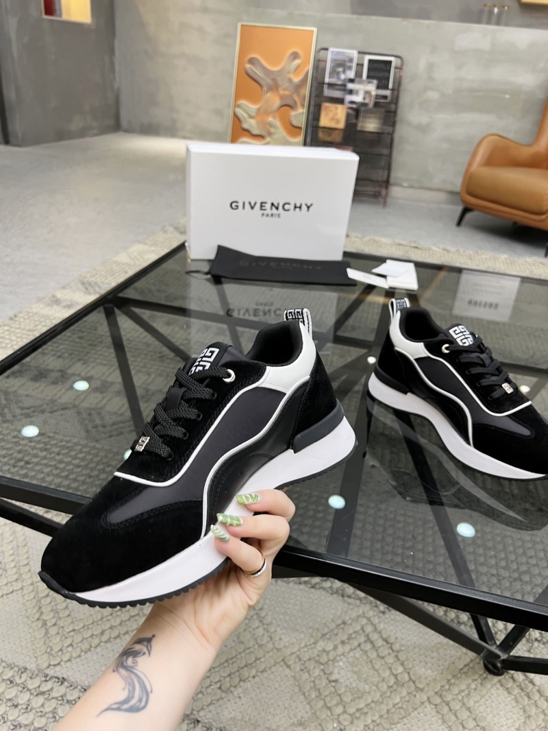 Givenchy Sneakers